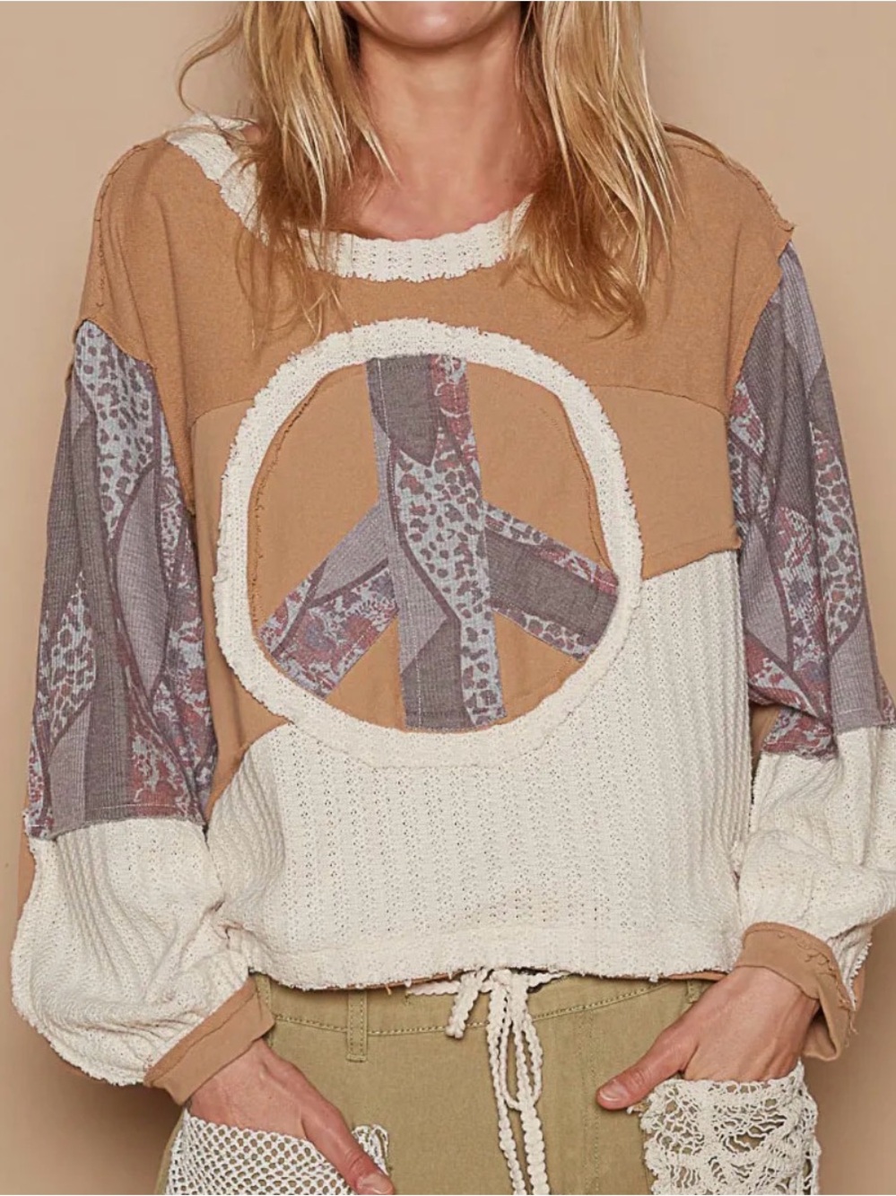 POL Oversized Peace Cropped Sweatshirt Size L
